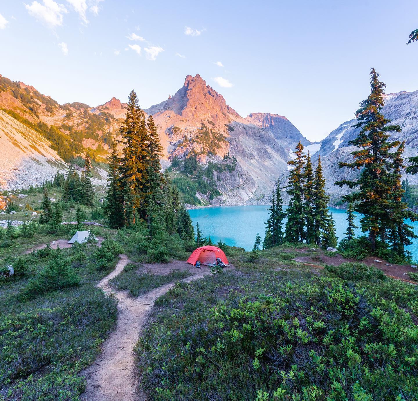 Spent some time in the Alpine Lakes Wilderness a few weeks ago up in Washington 🏕 

This area had been on our short-list for quite sometime. Reid has been wanting to go back ever since he jet through the area on the PCT, and I’ve always wanted to explore the trails for incredible views and alpine lakes. 

We spent two nights out here, one at this incredibly turquoise lake, and the other on top of the ridge line you can see behind the trees and above the snow field. 

.
.
.
.
.
#alpinelakeswilderness #alpinelake #backpackingwomen #backpackinggirls #backpackinggear #bigagnes #pnwadventures #pnwwonderland #hikingbangers #washingtontrails #hikewashington #optoutdoors #hikepnw #hikevibes #campingvibes #stademagazine #suitcasetravels #outsidemagazine #backpackermag #trekkingtoes #explorewashington #outdoorwomen #trailaddict #backpackingviews #backpackingadventures #sheexplores #sleepinthedirt #backcountrycamping #findyourbackcountry
