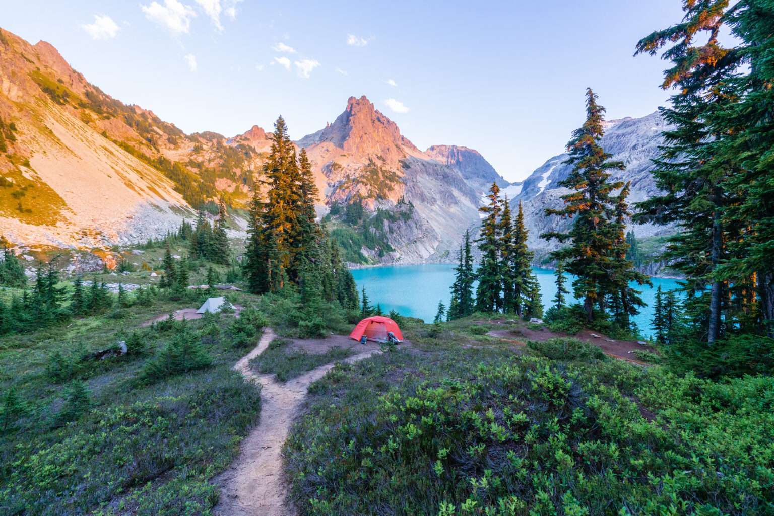 Jade Lake, Alpine Lakes Wilderness | Somewhere Sierra