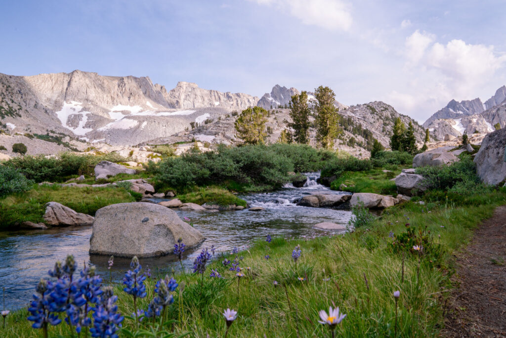 Trails in Sabrina Basin out of Sabrina Lake | Bishop California